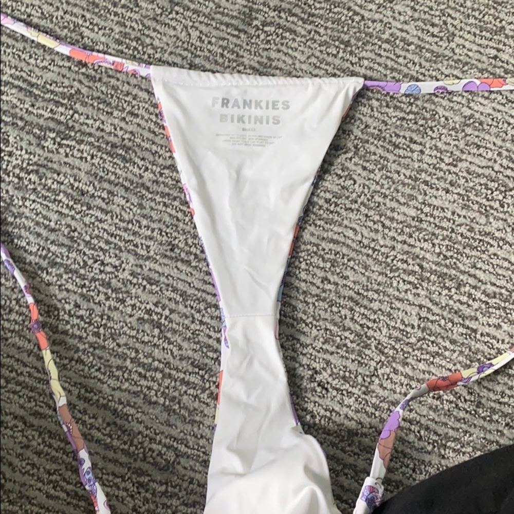 NWOT Frankie’s Bikini Jagger Thong - Picture 7 of 9